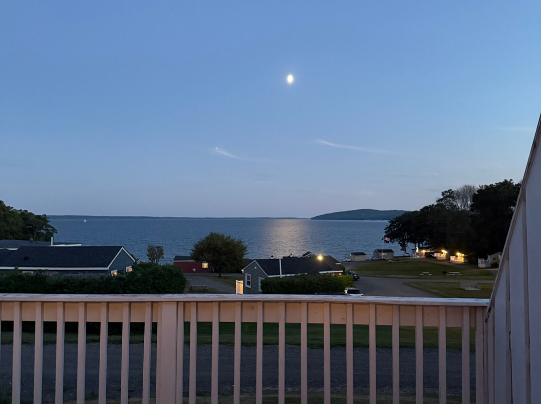 Colonial Gables Oceanfront Village主图