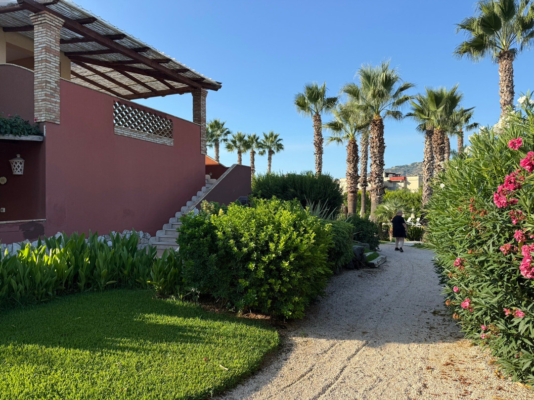 阿尔坎塔拉酒店主图