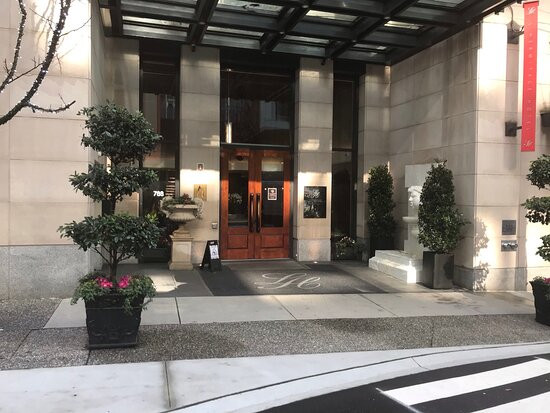 艾米塔什酒店主图