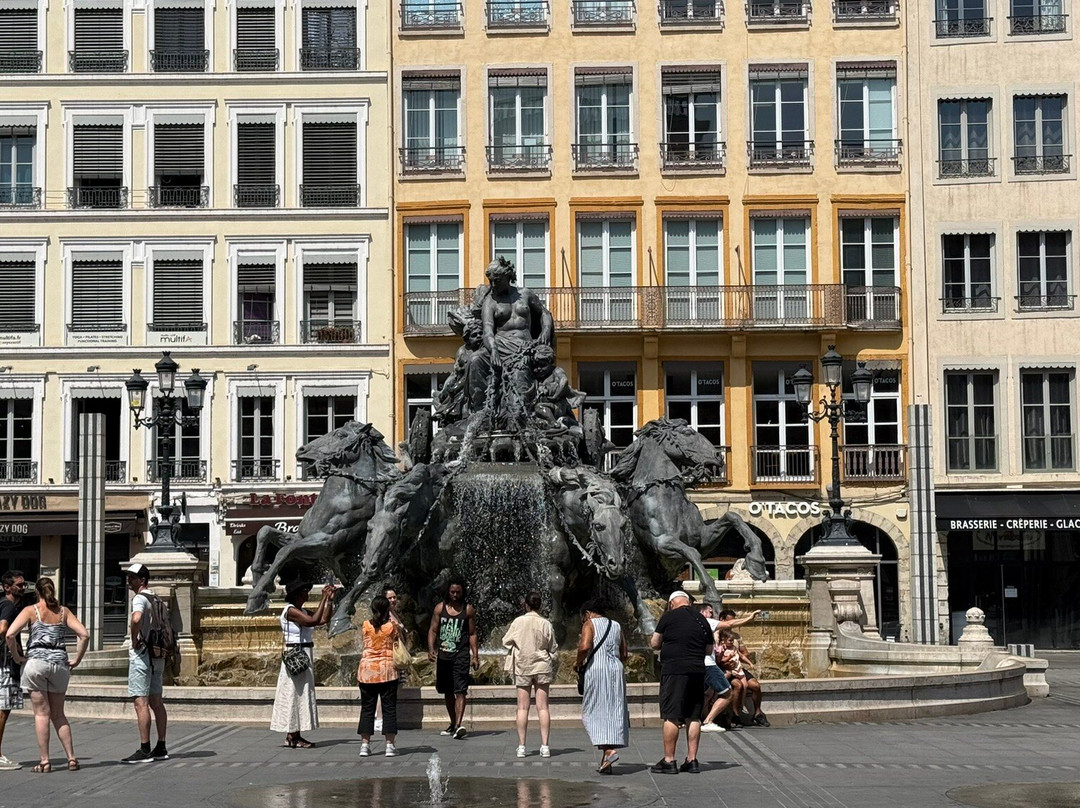 La Fontaine Bartholdi-里昂必去景点