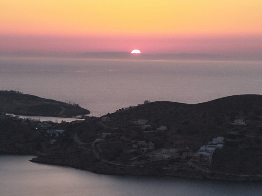 Panagia Gremiotissa Church-Chora必去景点