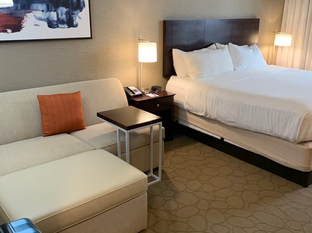 Delta Hotels by Marriott Kalamazoo Conference Center主图