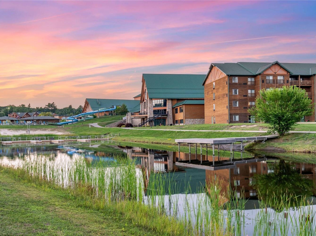 Black River Falls酒店住宿-Three Bears Resort