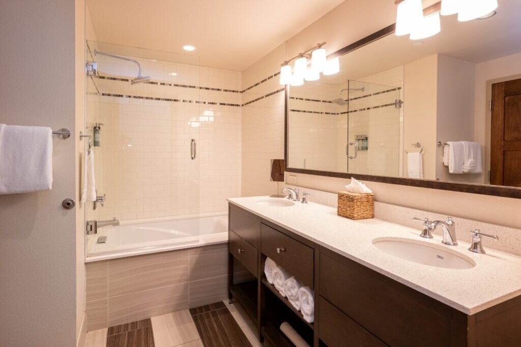 The Lodge at Columbia Point主图