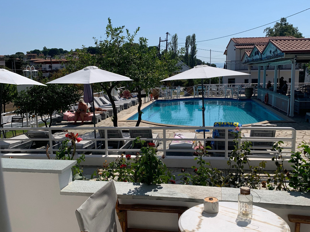 Villa Rosa Apartments主图