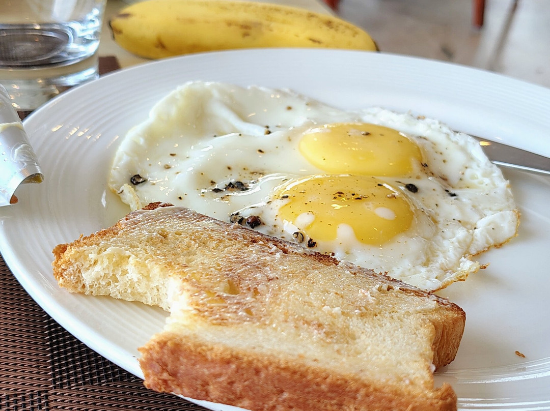 Royal Sarovar Portico主图