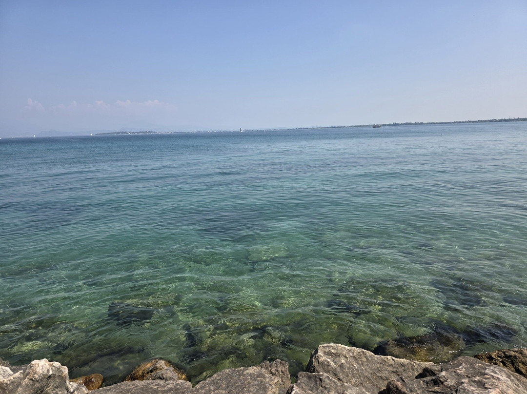 Lungolago Di Desenzano Del Garda-代森扎诺-德尔加达必去景点