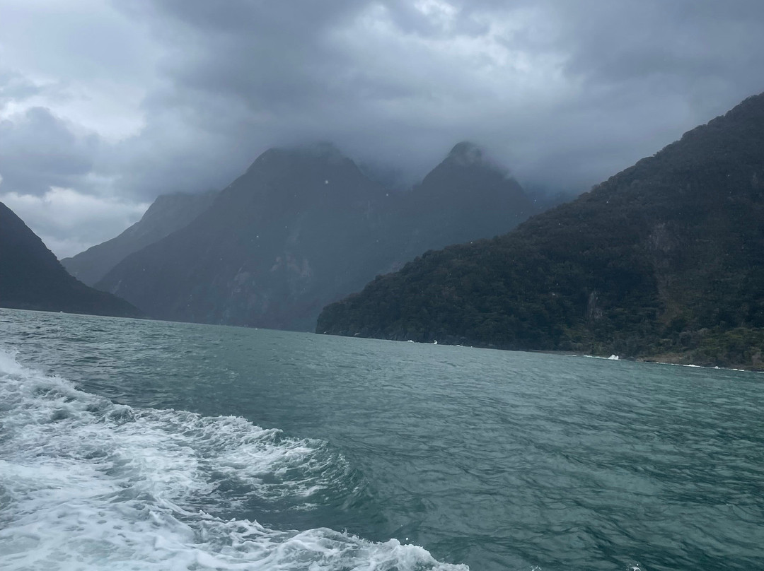 Real Journeys-皇后镇必去景点