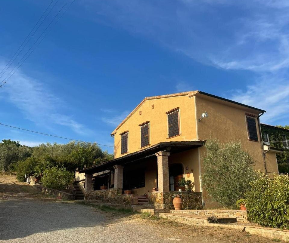 Agriturismo Tra Il Mare E La Campagna Maremmana
