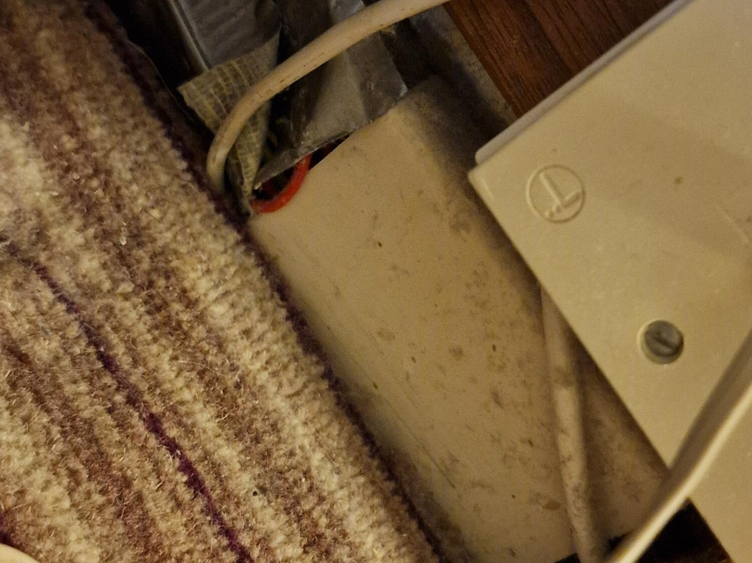 假日斯劳温莎酒店度假村主图