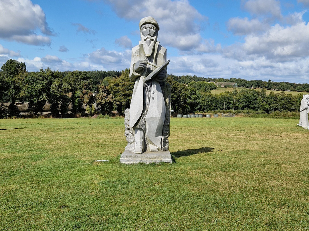 La Vallée des Saints-Carnoet必去景点