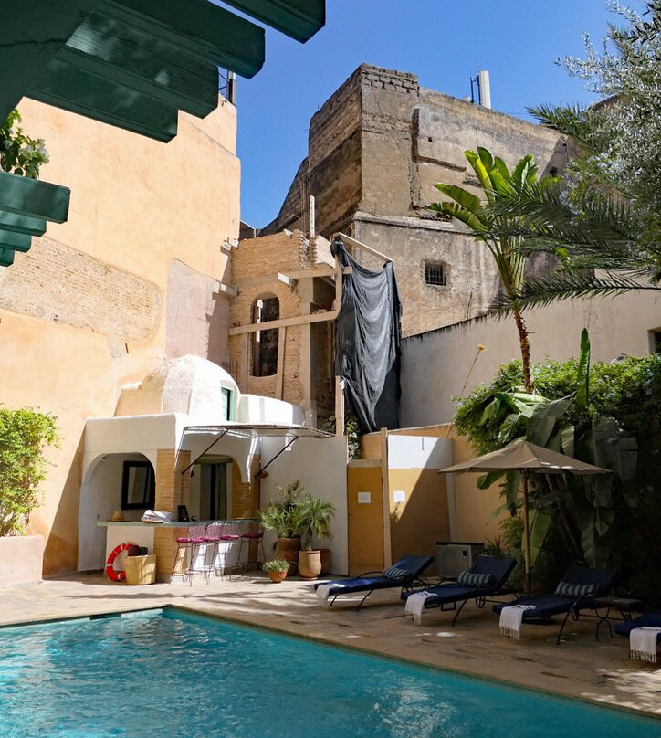 阿鲁萨里亚德酒店主图