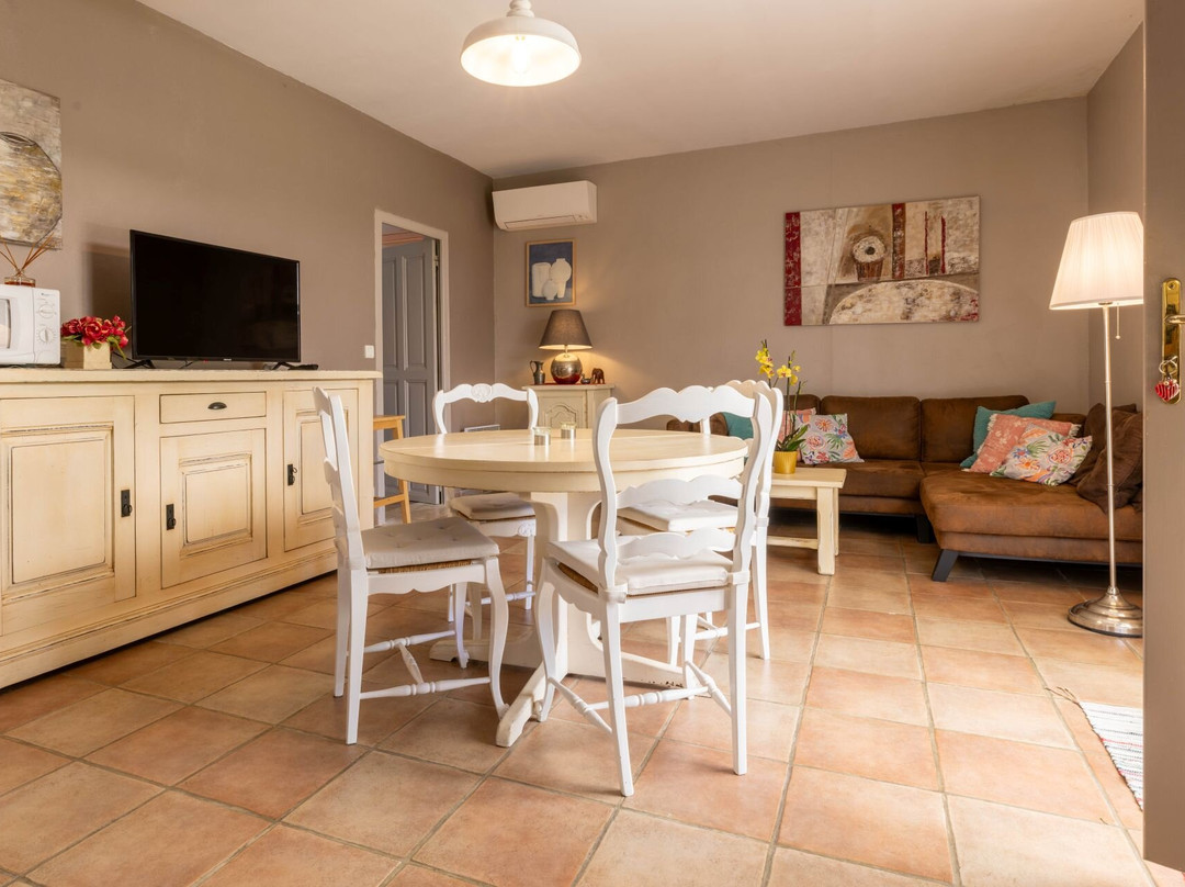 La Bastide Des Amouriers主图