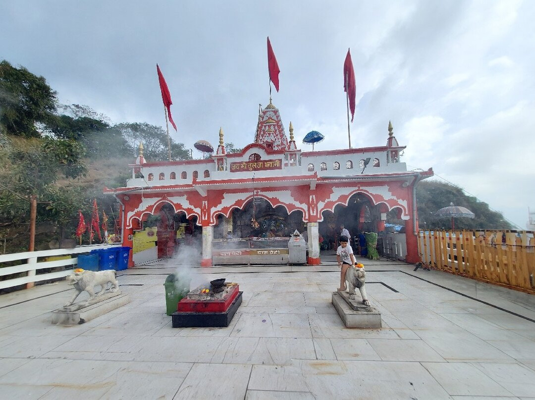 Maa Chamunda Mandir-Dewas必去景点