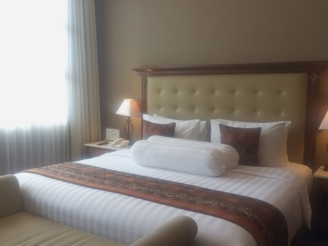 桑南索罗酒店主图