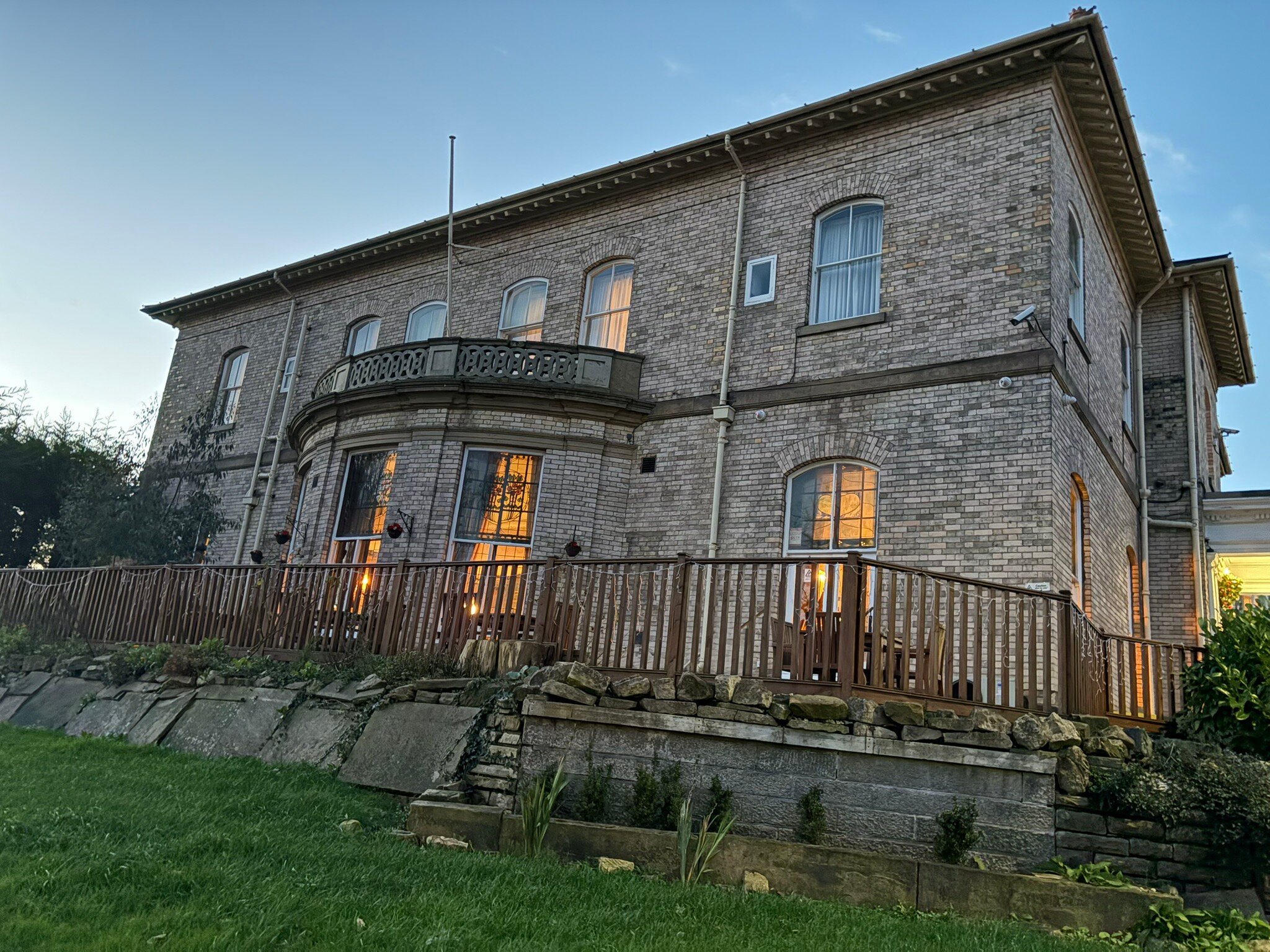 凯恩埃尔姆河岸酒店&旅馆-官方