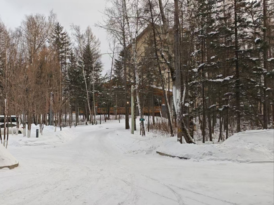 长白山希尔顿逸林温泉酒店主图