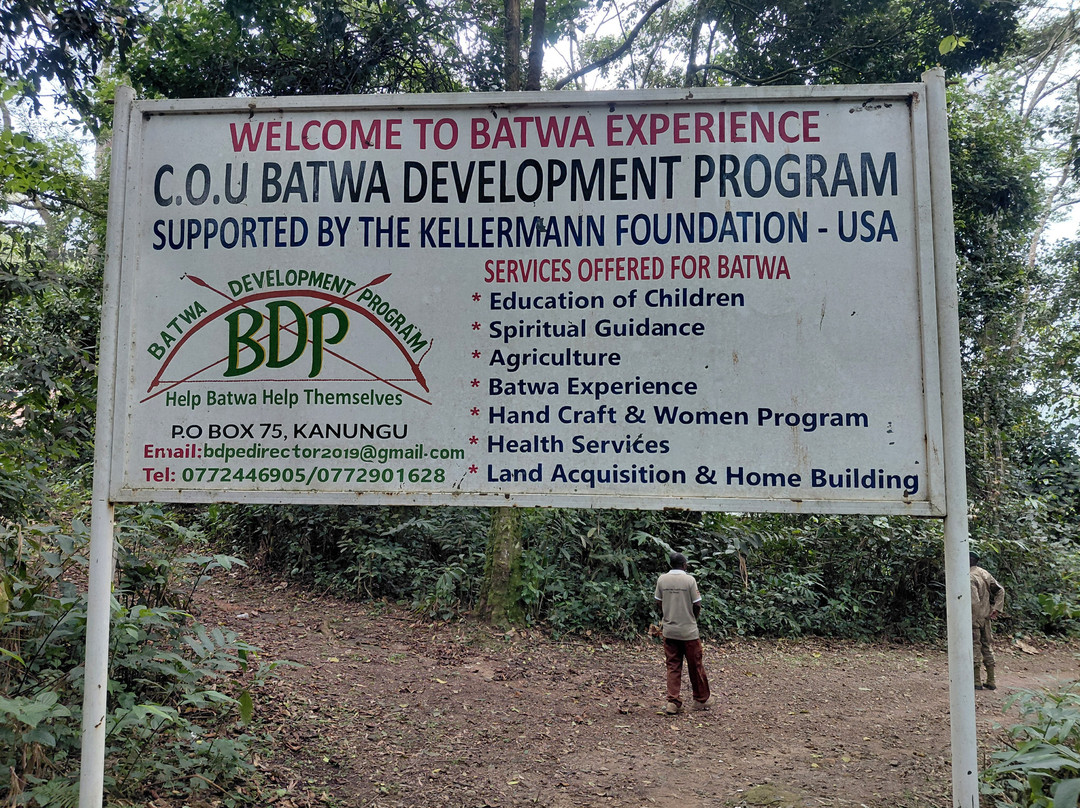 Batwa Experience-布恩迪难以穿越的国家公园必去景点