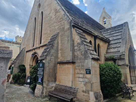 Holy Trinity Church-斯利马必去景点