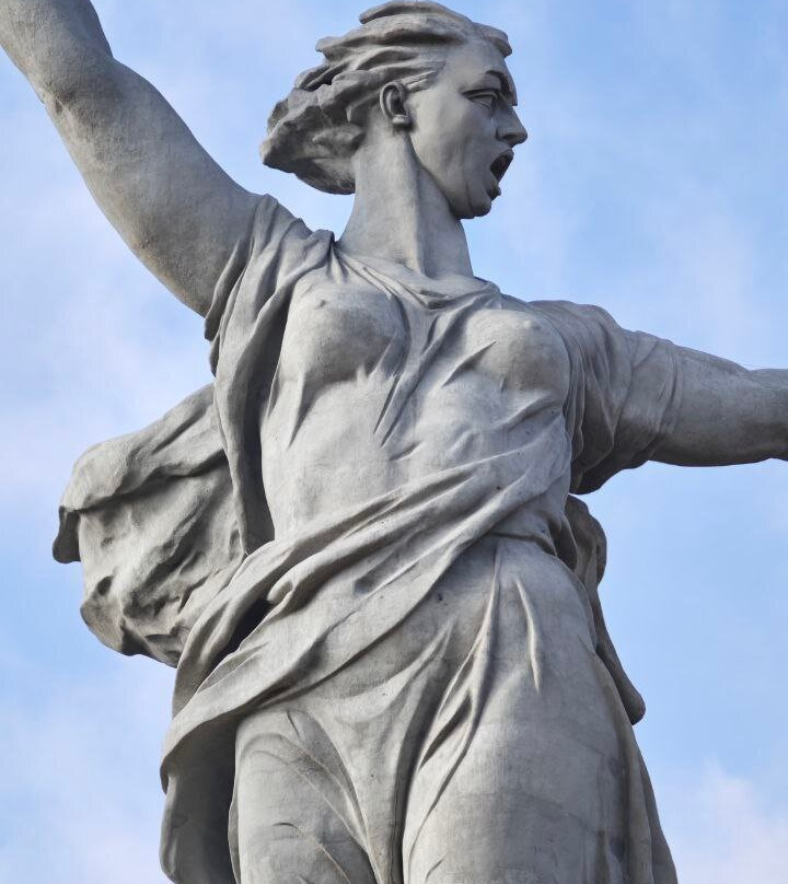 The Motherland Calls Sculpture-伏尔加格勒必去景点