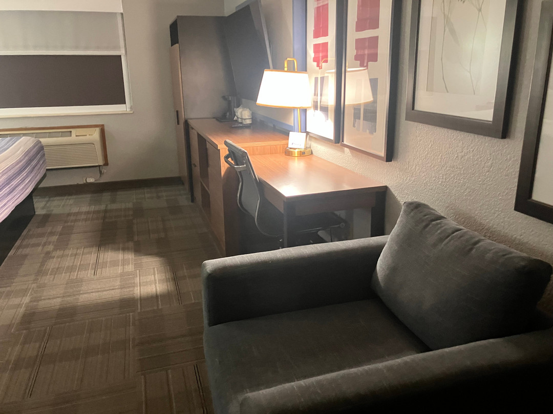 AmericInn by Wyndham Monroe主图