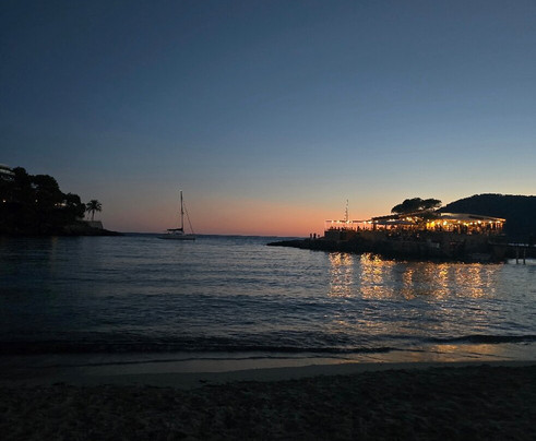 Camp De Mar Beach-Camp De Mar必去景点