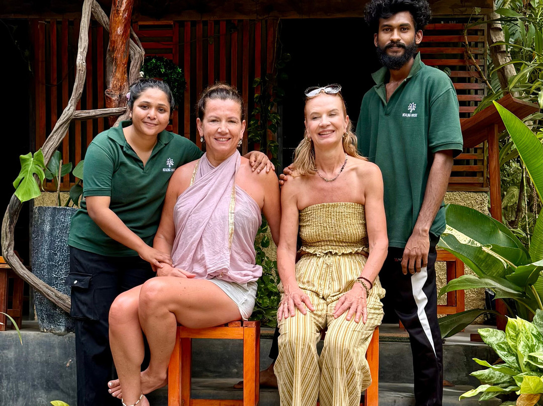 Talking Fingers SPA Hiriketiya-迪克韦勒必去景点