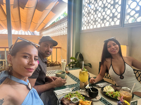 Manna Breakfast & Lunch