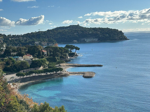 Plage des Marinières-滨海自由城必去景点