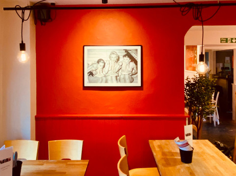 Oakley's Grill & Pizzeria