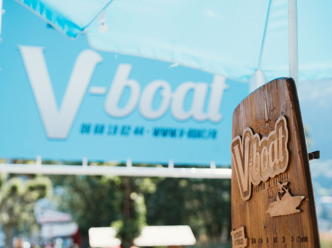 V-Boat-安纳西必去景点