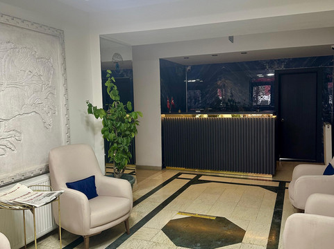 尤杰达酒店主图