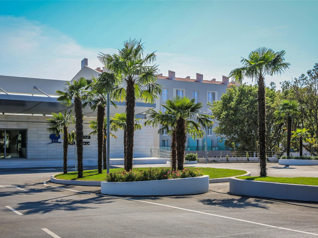 密都林丽城丽亭酒店主图