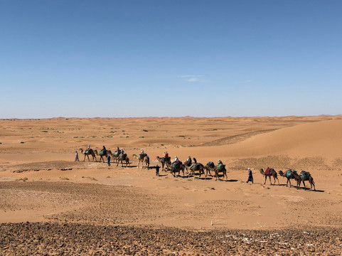 Loud Sahara Day Tours-扎古拉必去景点