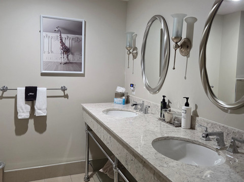 The Barracks Inn主图