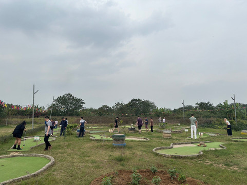 Westlake Mini Golf-河内必去景点