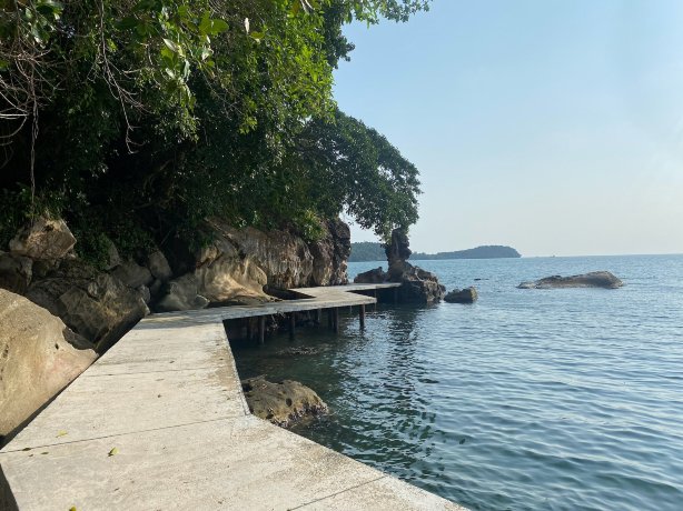 克拉贝岛六善酒店-泳池