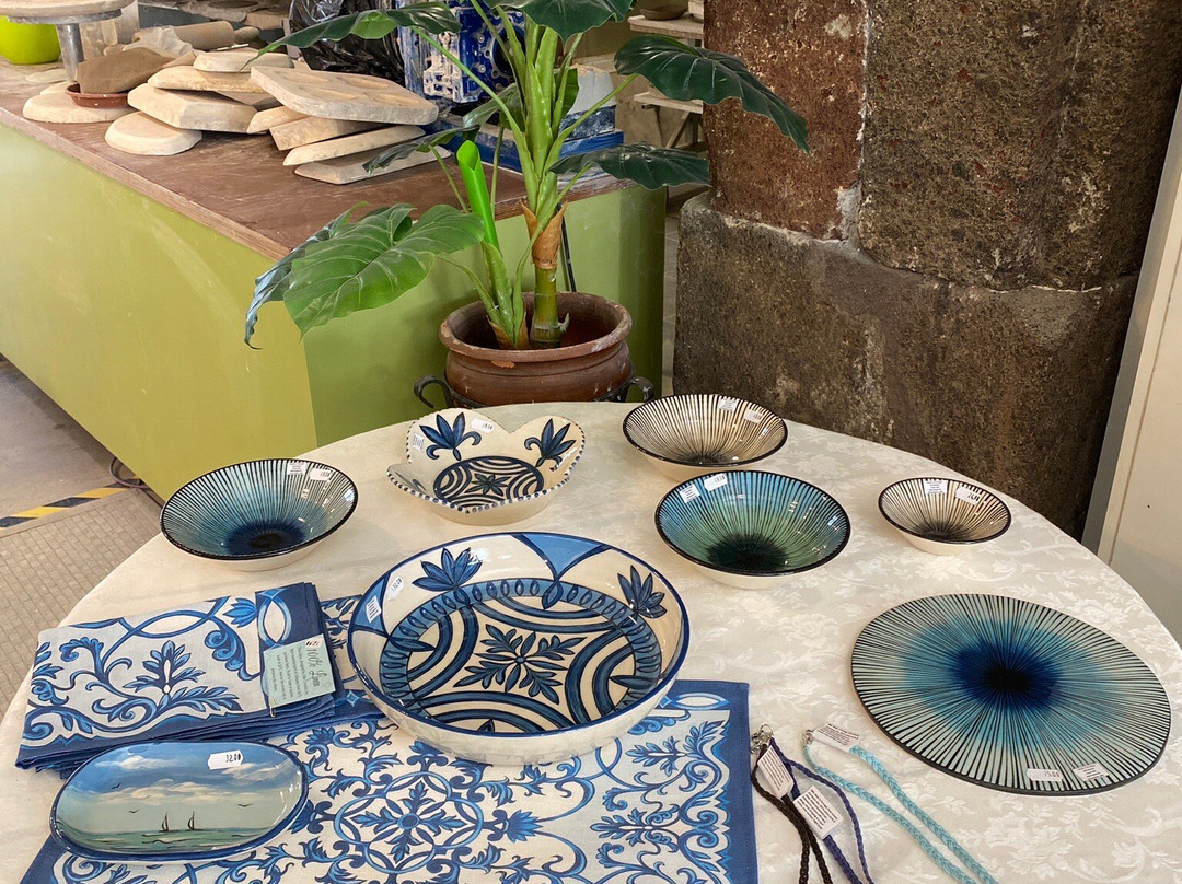 Lillie Ceramics-沙尔必去景点