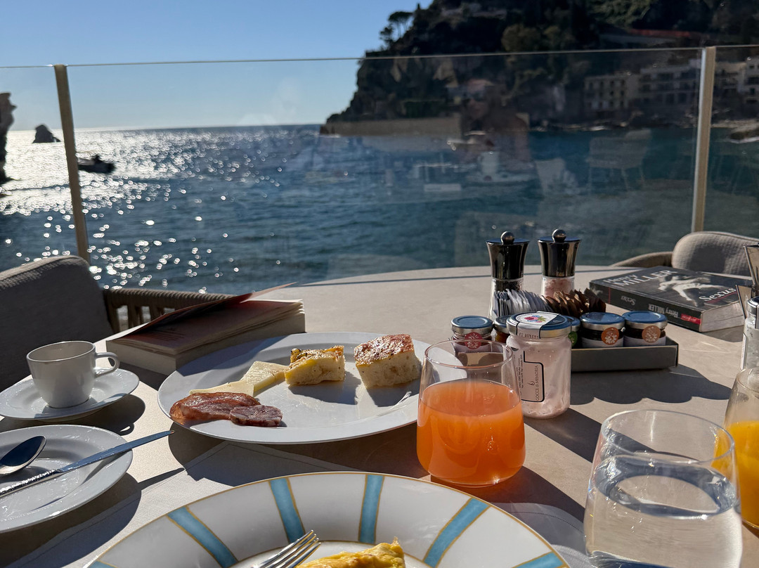 马扎罗海宫V度假屋主图