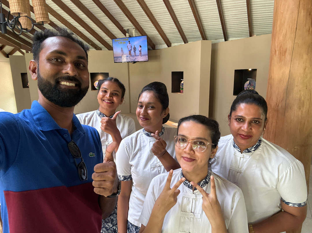 埃克霍冲浪酒店主图