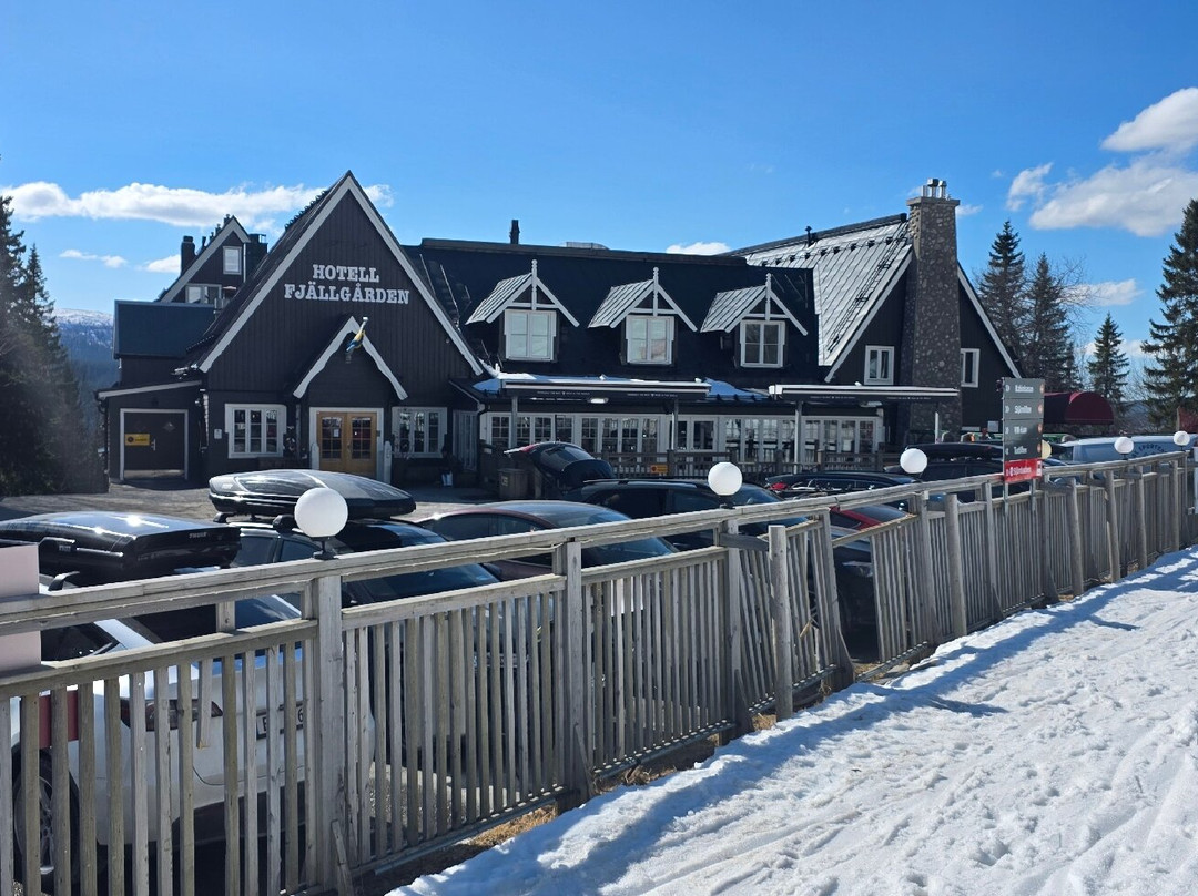 菲耶加尔登滑雪进出酒店主图