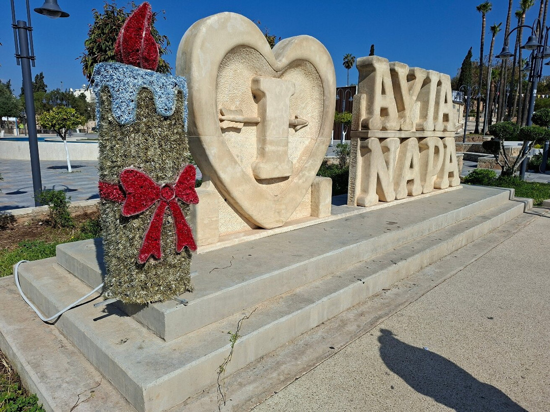 Ayia Napa Square-阿依纳帕必去景点