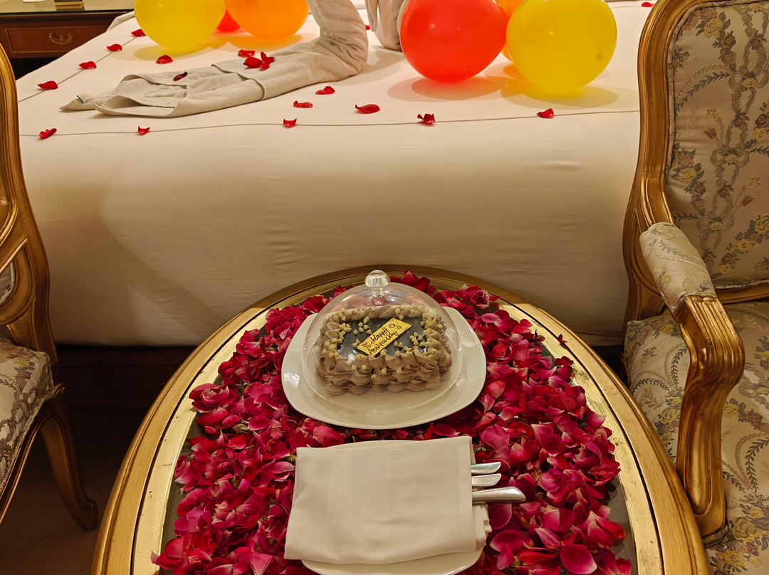 塔杰法塔赫普拉卡什宫酒店主图