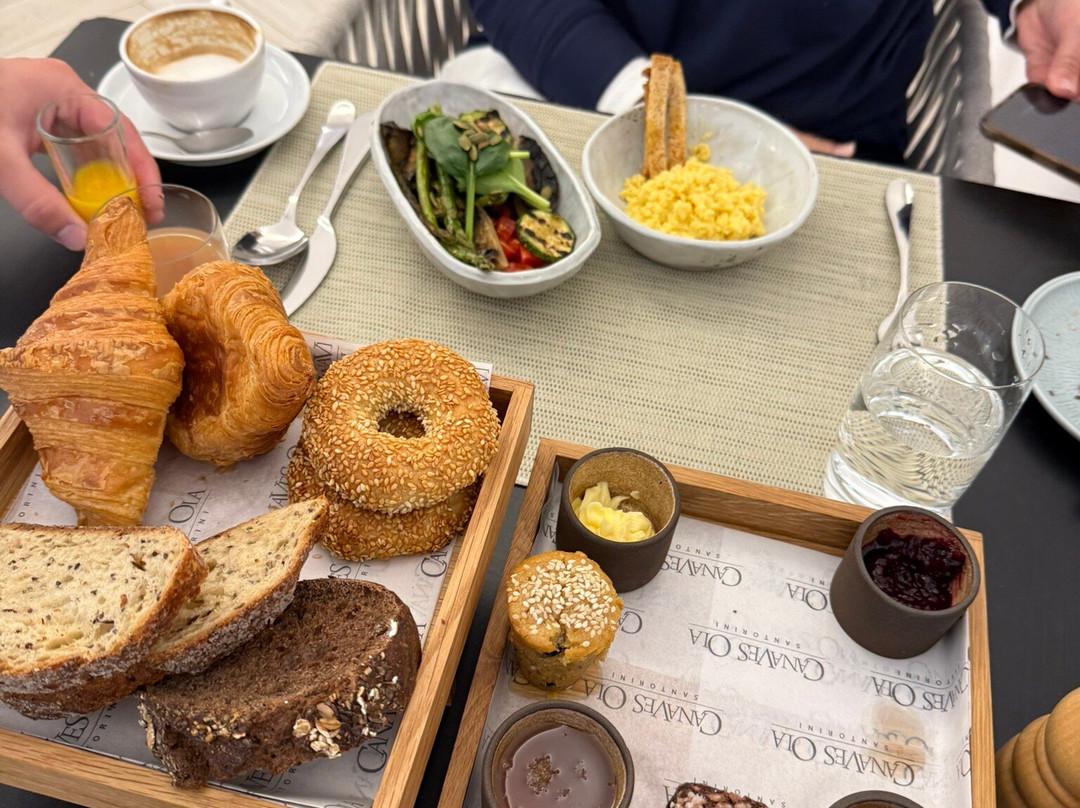 伊亚卡纳维斯水疗套房酒店 - 世界小型豪华酒店主图