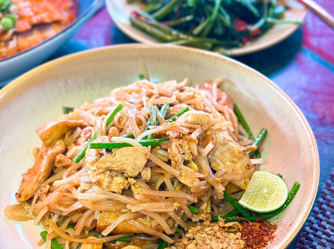 Ruen Thai & Vietnamese