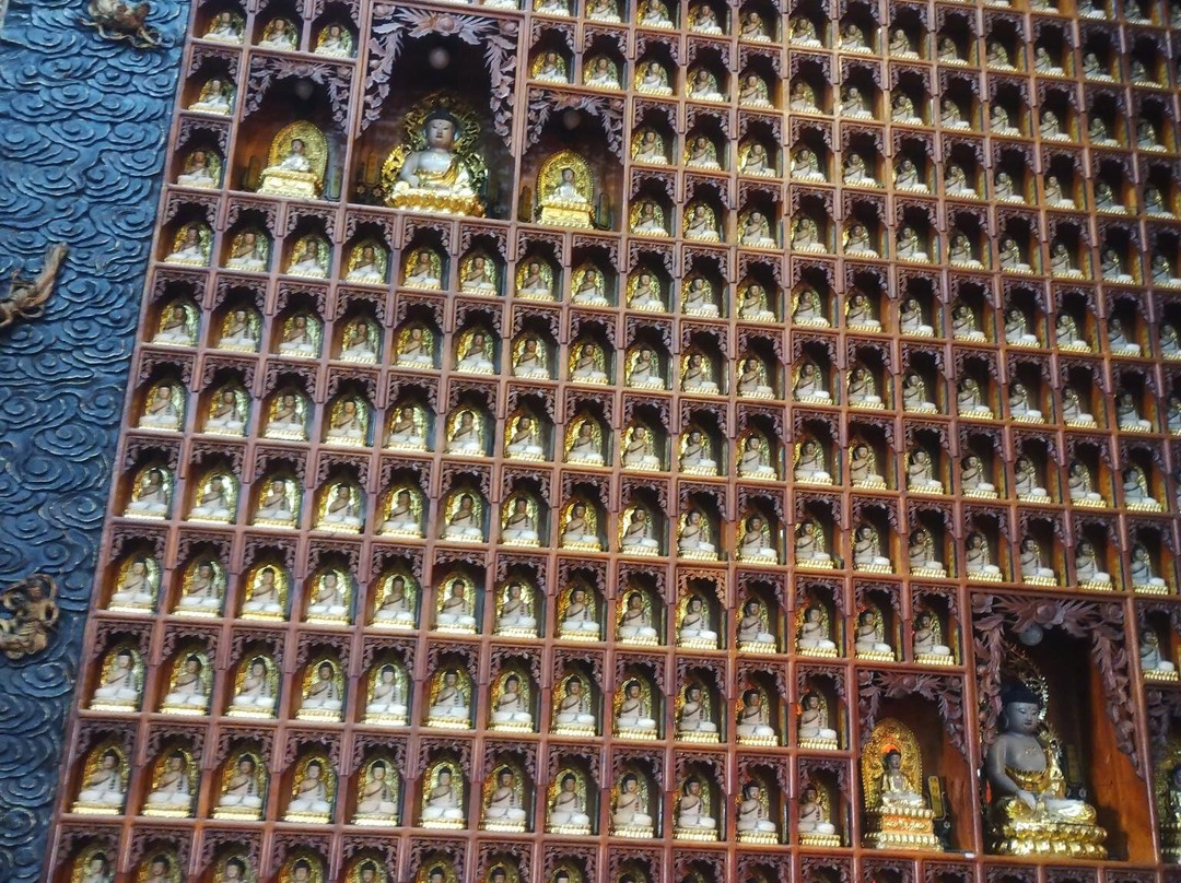 Chua Van Phat - Temple of Ten Thousand Buddhas-胡志明市必去景点