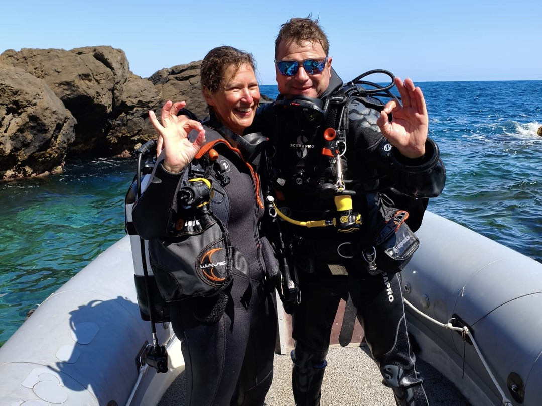 Cala Pada Diving Center Ibiza-圣欧拉利娅尔德里奥必去景点