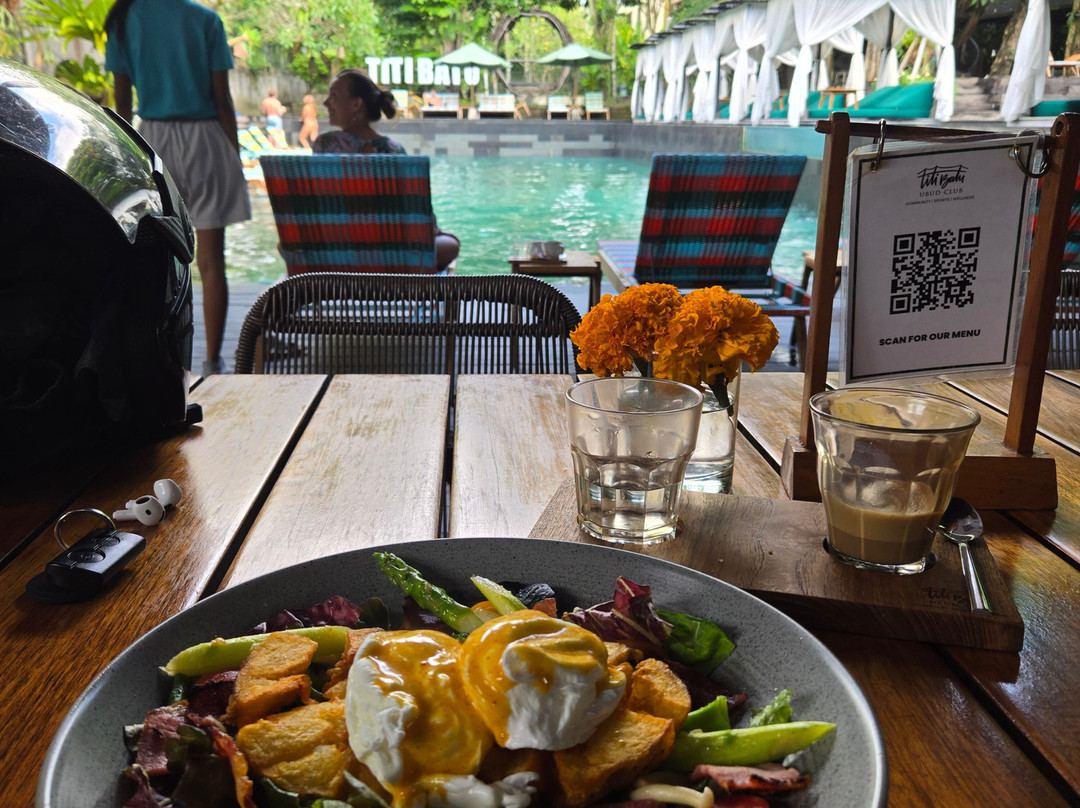 Titi Batu Ubud Club-Mas必去景点