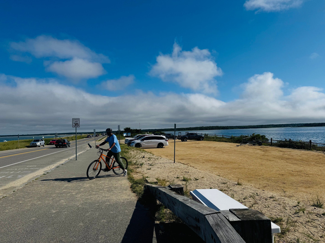 Oak Bluffs Town Beach-Oak Bluffs必去景点