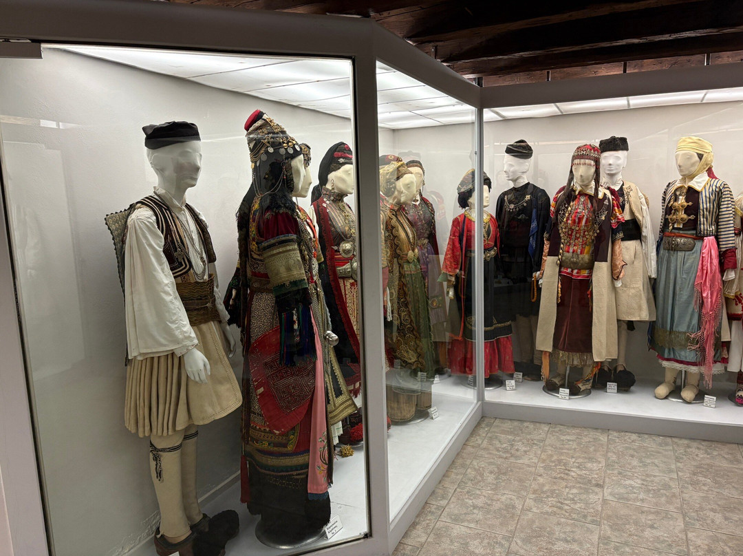 Permanent Exhibition of Traditional Greek Costume-Limni必去景点
